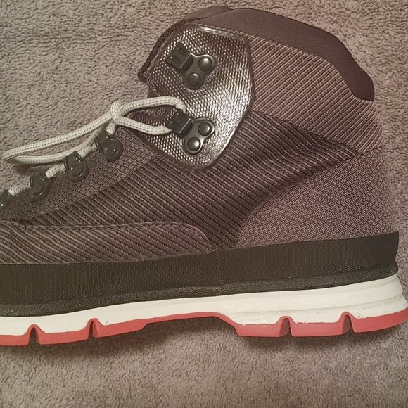 Timberland Otholite Boots - Picture 3 of 9